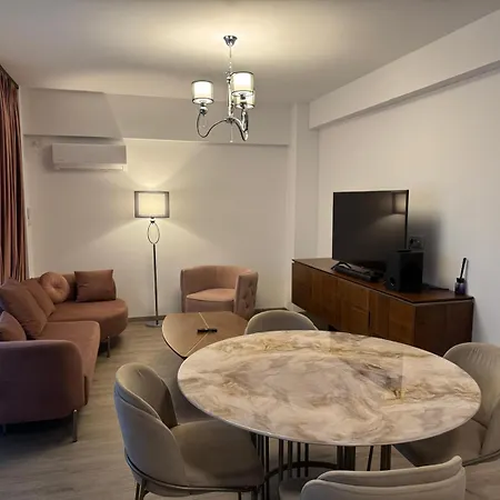 Daiana تيميشورا