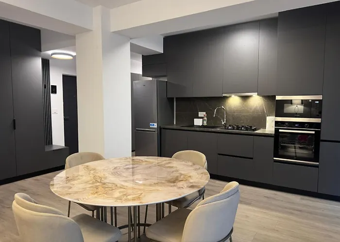 Daiana تيميشورا