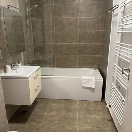 Daiana Apartman *
